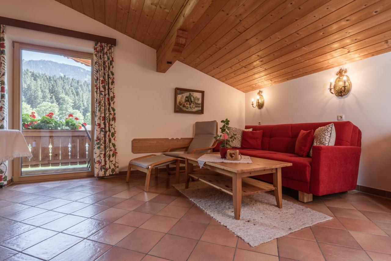 Appartementhaus Zum Schneider 凯撒山麓舍福 外观 照片